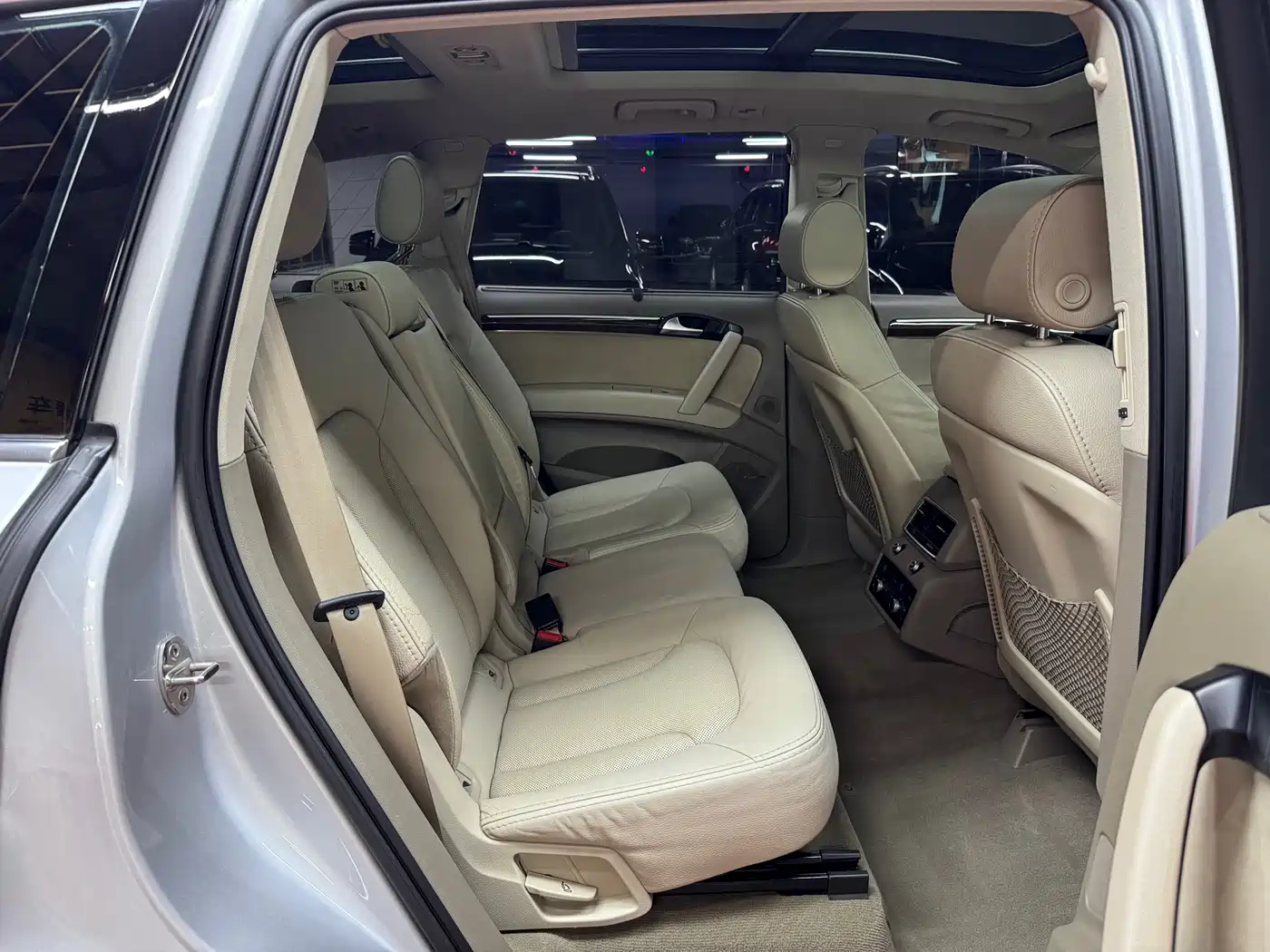 Photo 34 - Audi Q7