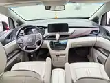 Фото 12 - Buick GL8