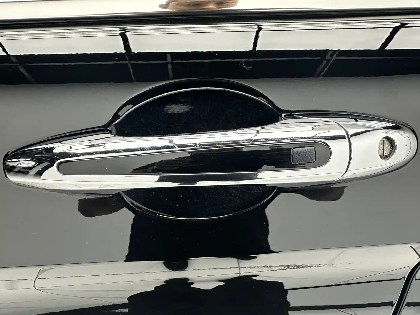 Haval M6 2023 PLUS 1.5T DCT Luxury Smart Connect фото 11
