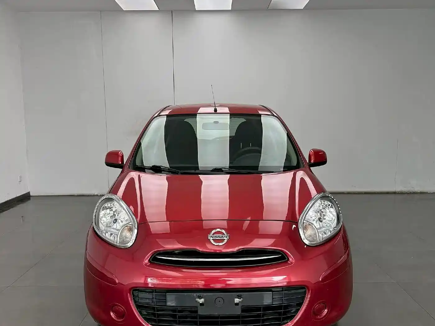 Nissan March 2013 2010 1.5L Automatic Easy Shine Edition