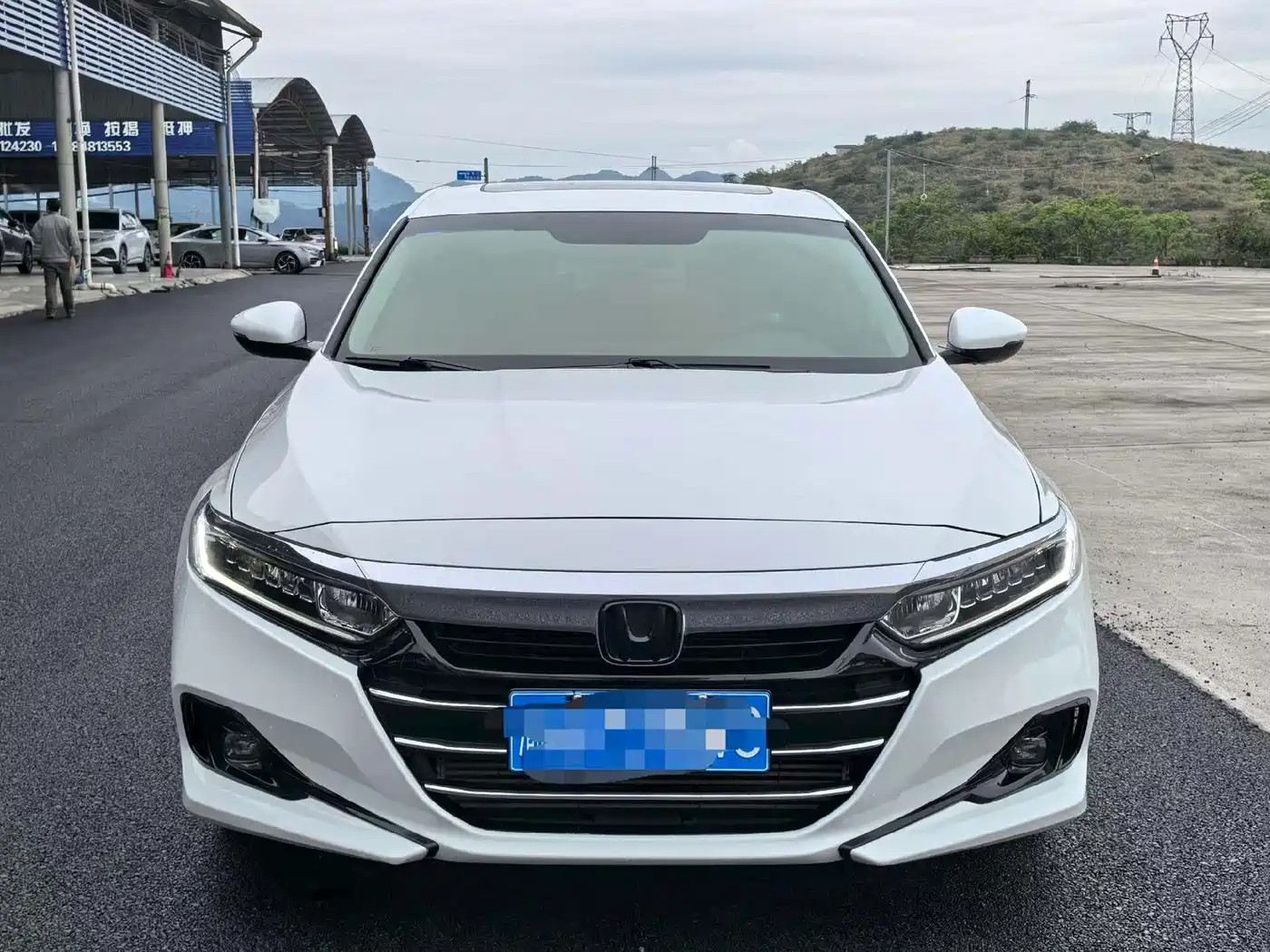 Фото 2 - Honda Accord