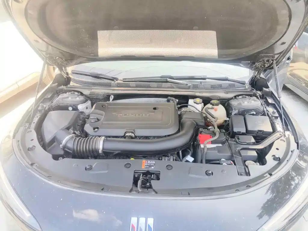 Photo 9 - Buick LaCrosse