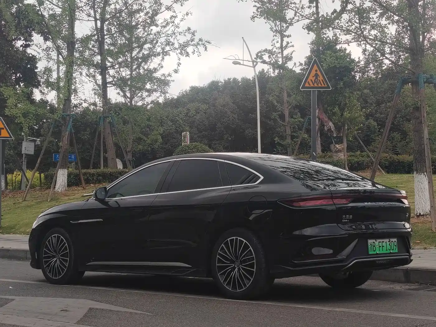 BYD Han 2023 DM-i Champion Edition 121KM Premium фото 20