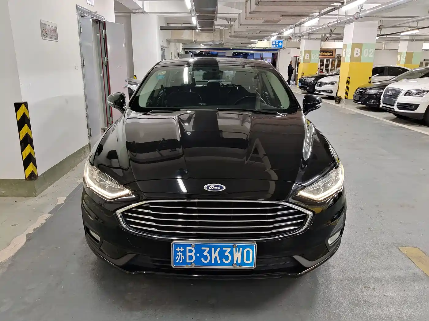 Фото 2 - Ford Mondeo