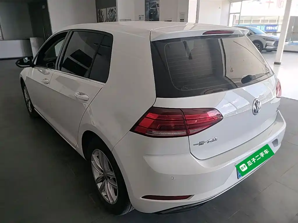 Volkswagen Golf 2018 230TSI Automatic Comfort фото 5