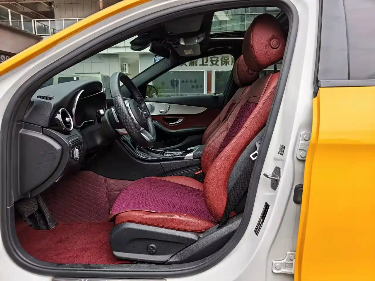 Фото 5 - Mercedes-Benz C-Class