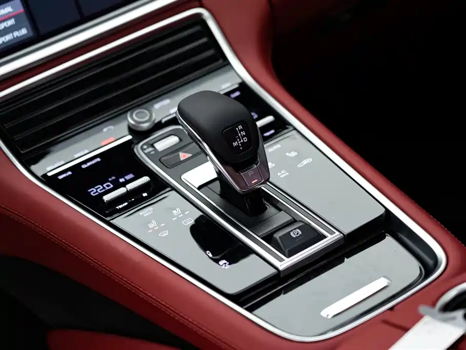 Porsche Panamera 2017 Panamera 4S 2.9T фото 16