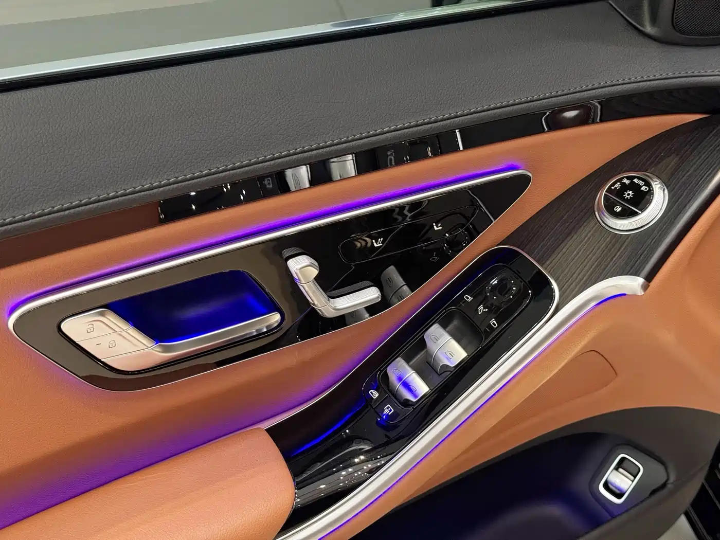 Mercedes-Benz S-Class 2023 Facelift S 400 L Business фото 9