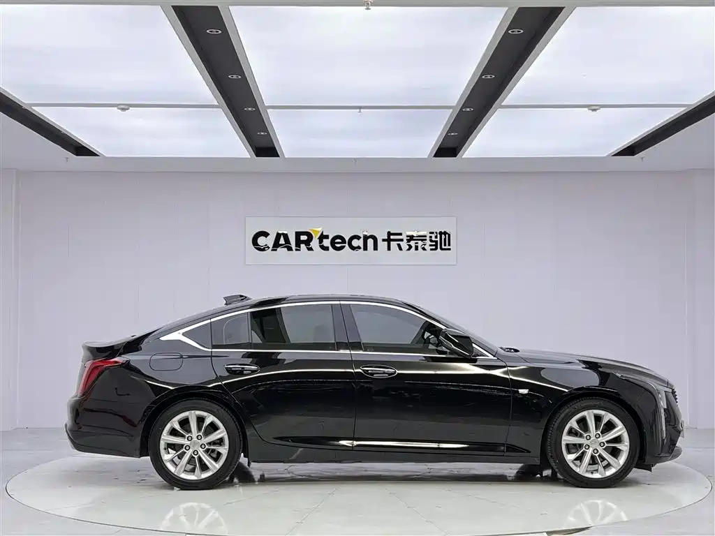 Cadillac CT5 2024 28T Luxury Model Pro фото 13