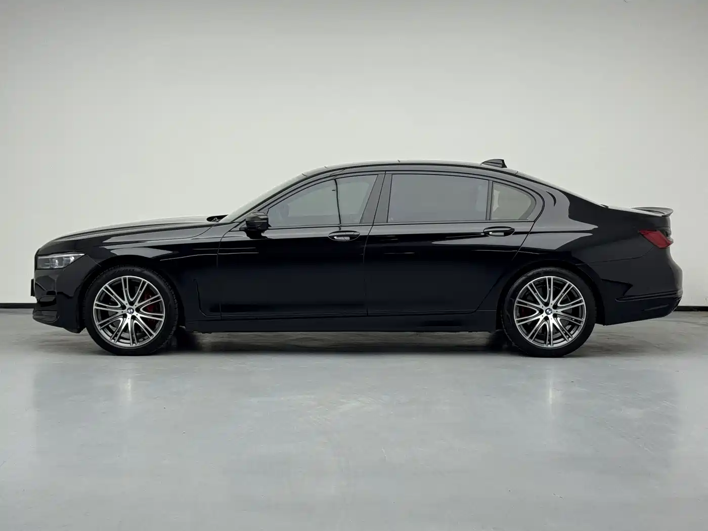BMW 7 Series 2021 2019 Facelift 750Li xDrive V8 Luxury Package