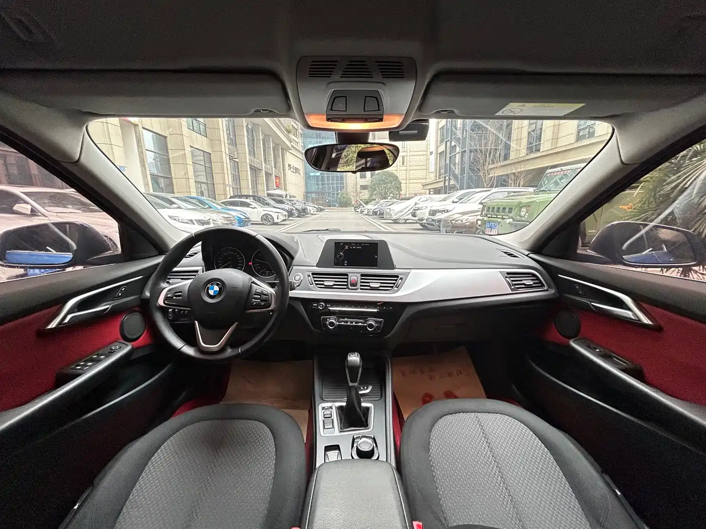 BMW 1 Series 2017 118i Fashion фото 10