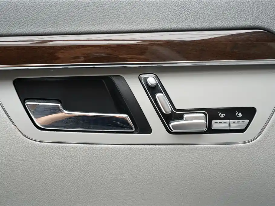 Mercedes-Benz S-Class 2010 S 300 L Luxury фото 9
