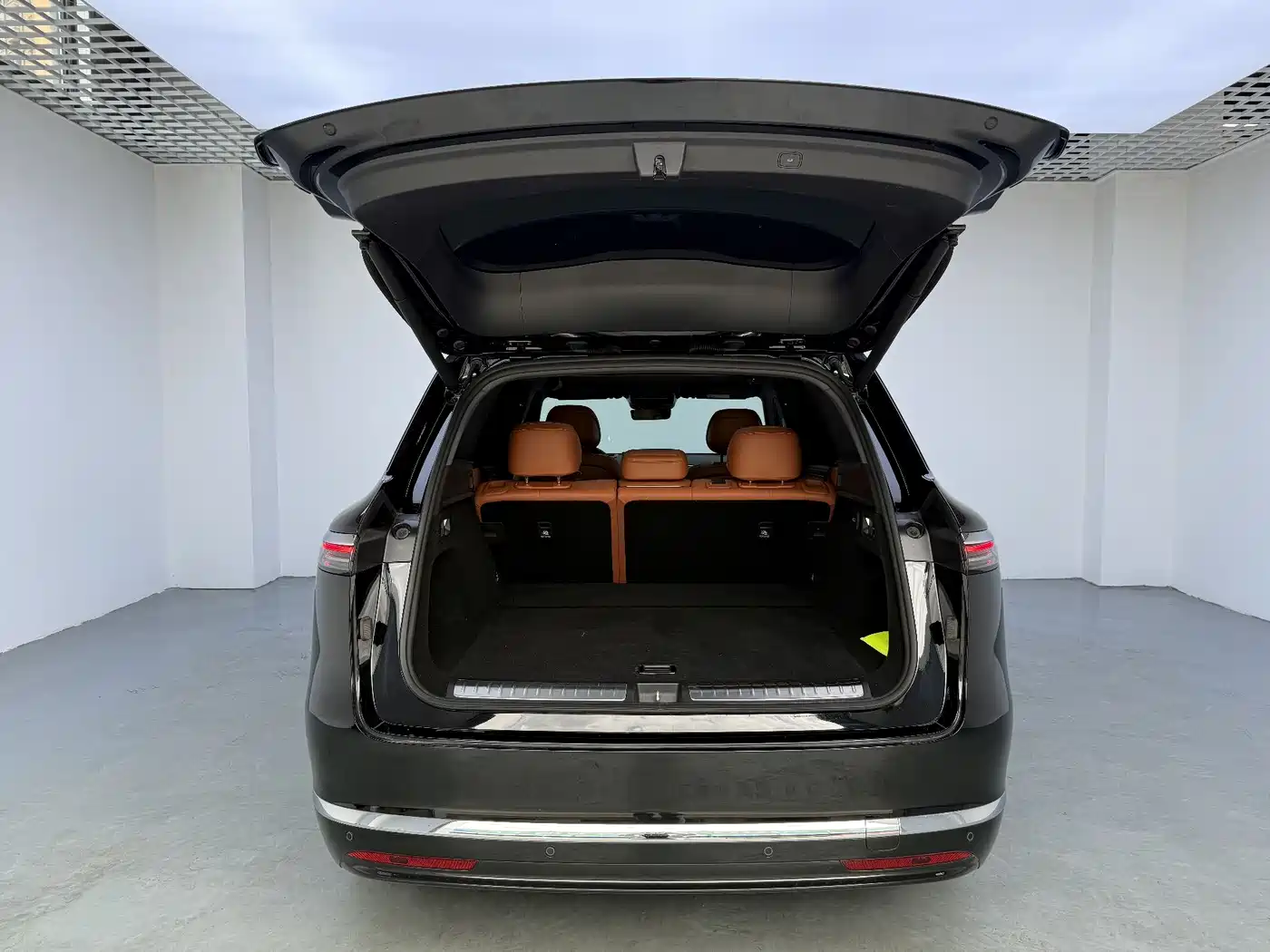 AITO Wenjie AITO M7 2026 Extended Range Max AWD 5-seater фото 17