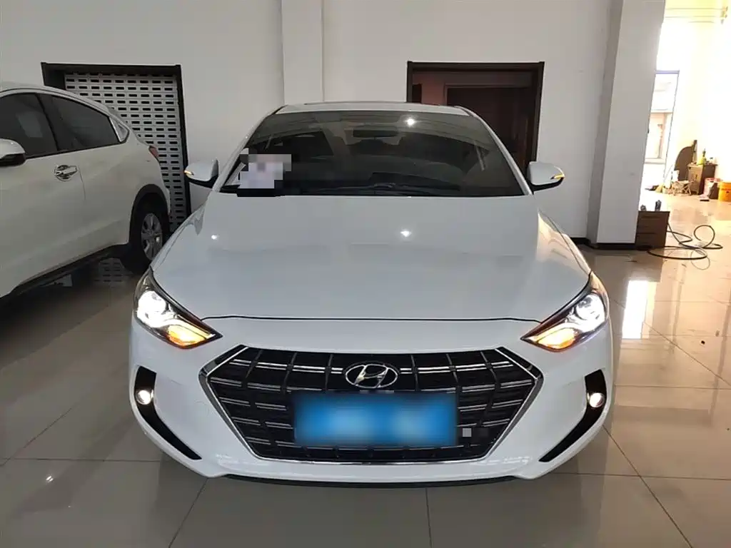 Hyundai Elantra 2019 1.4T Dual-clutch XuanDong·Vitality Type фото 3