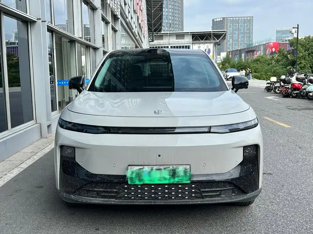 2026 Leapmotor B10