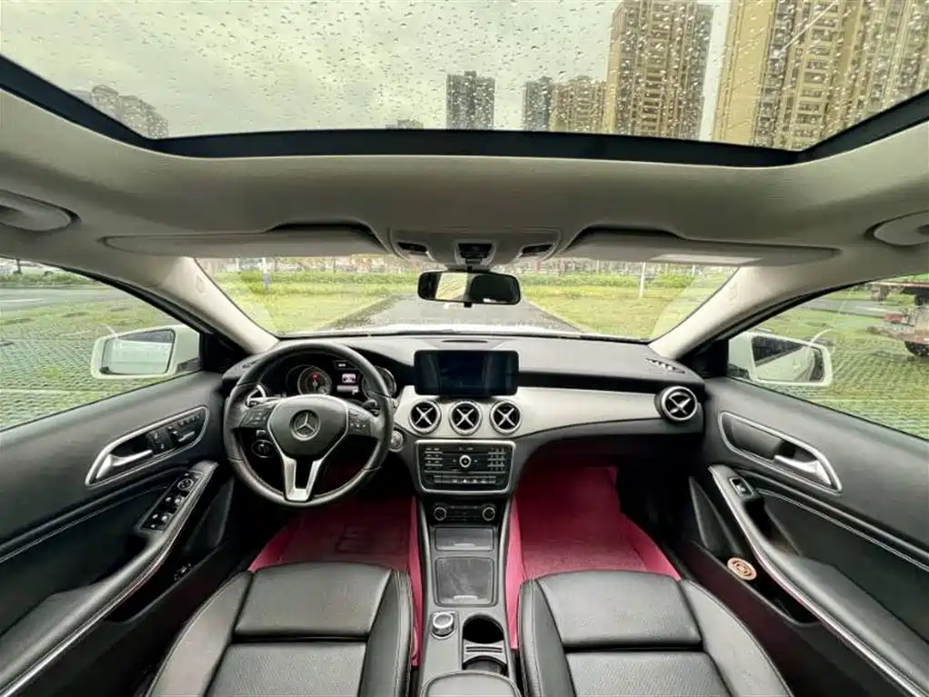 Mercedes-Benz GLA 2016 GLA 200 Fashion фото 5