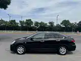Фото 2 - Nissan Sylphy