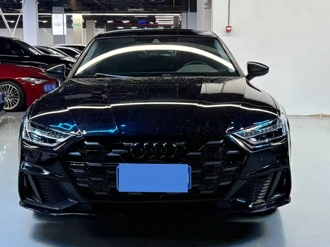 Audi A7L 2022 45 TFSI quattro S-line Vision Gloss Black Package фото 2