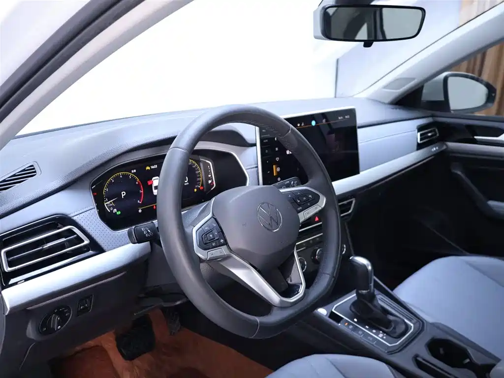 Volkswagen Lavida 2024 Model 1.5L Automatic 5 Million Edition фото 11