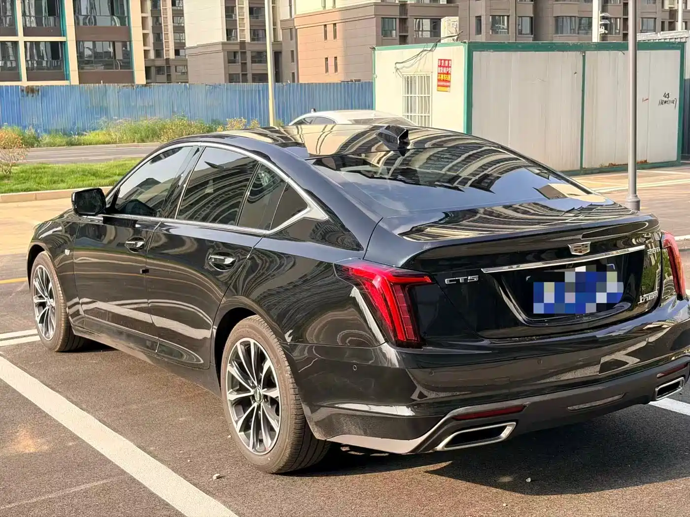 Cadillac CT5 2025 Model 28T Urban Sport Edition фото 7