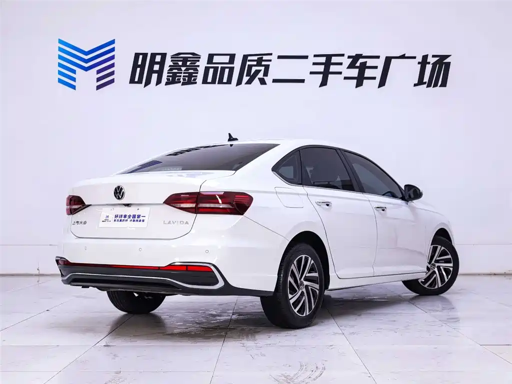 Volkswagen Lavida 2024 Model 1.5L Automatic 5 Million Edition фото 7