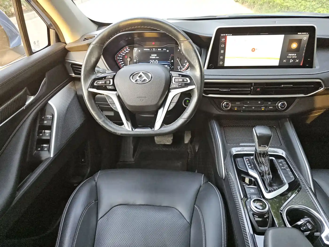 Maxus D90 2019 2019 2.0T Automatic 4WD Sirius China V