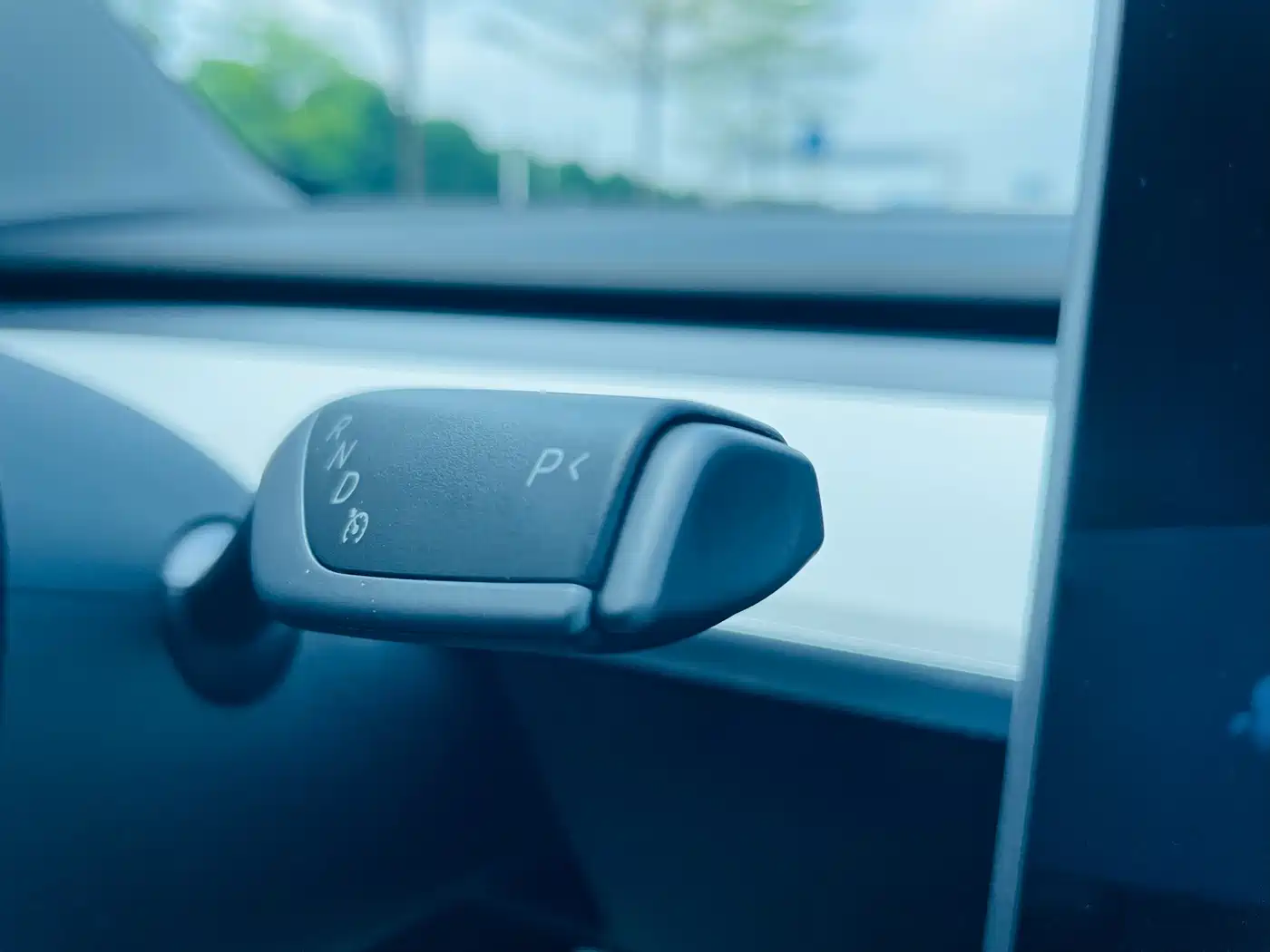 Фото 21 - Tesla Model 3