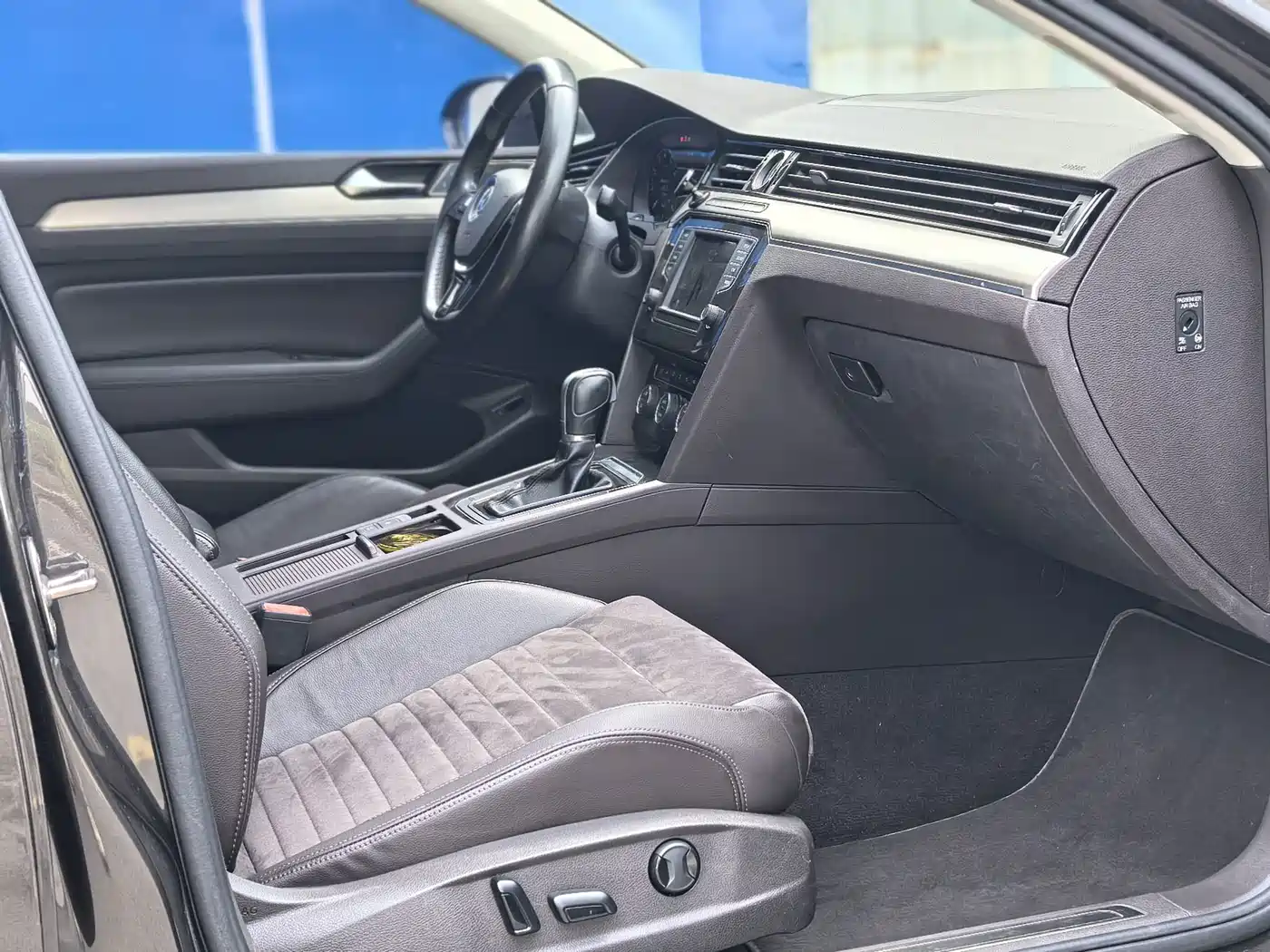 Volkswagen Weilan 2017 2017 380TSI 2WD Freeway Edition
