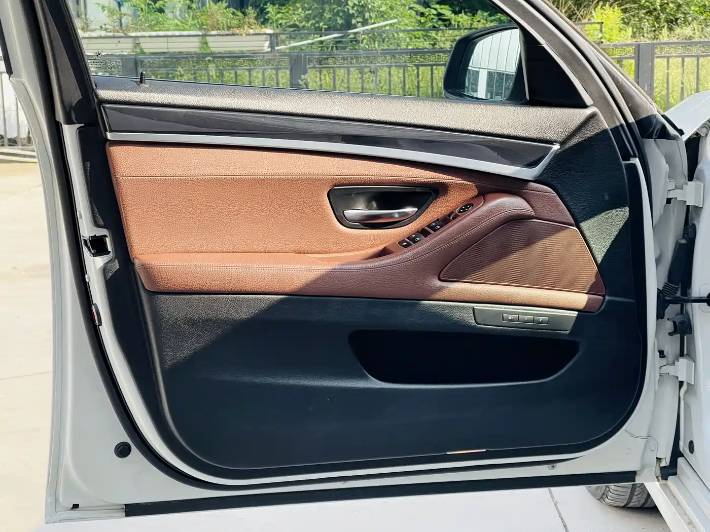 BMW 5 Series 2014 520Li Elegance фото 5