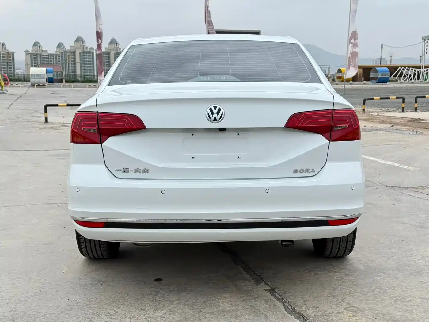 Volkswagen Bora 2019 Bora Legend 1.5L Auto Leading Type China VI фото 5