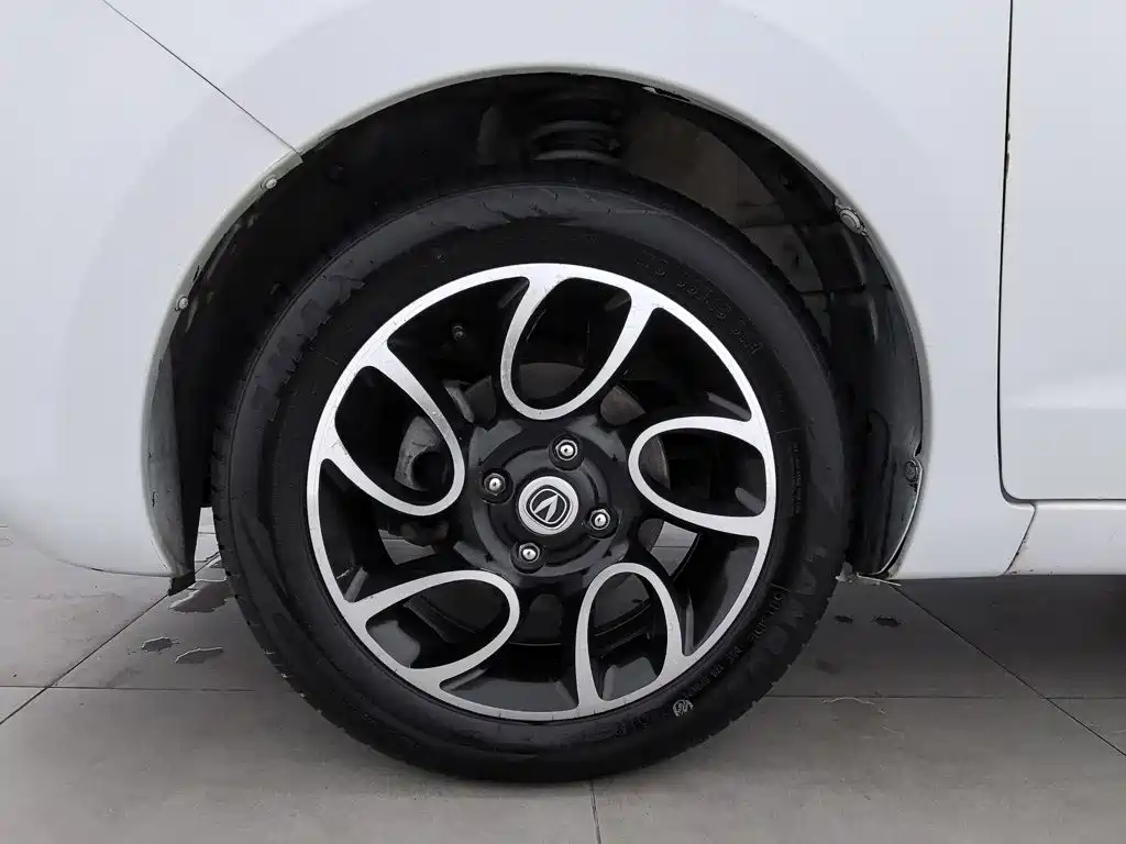 Changan Benben 2016 2015 1.4L IMT Premium (China V)