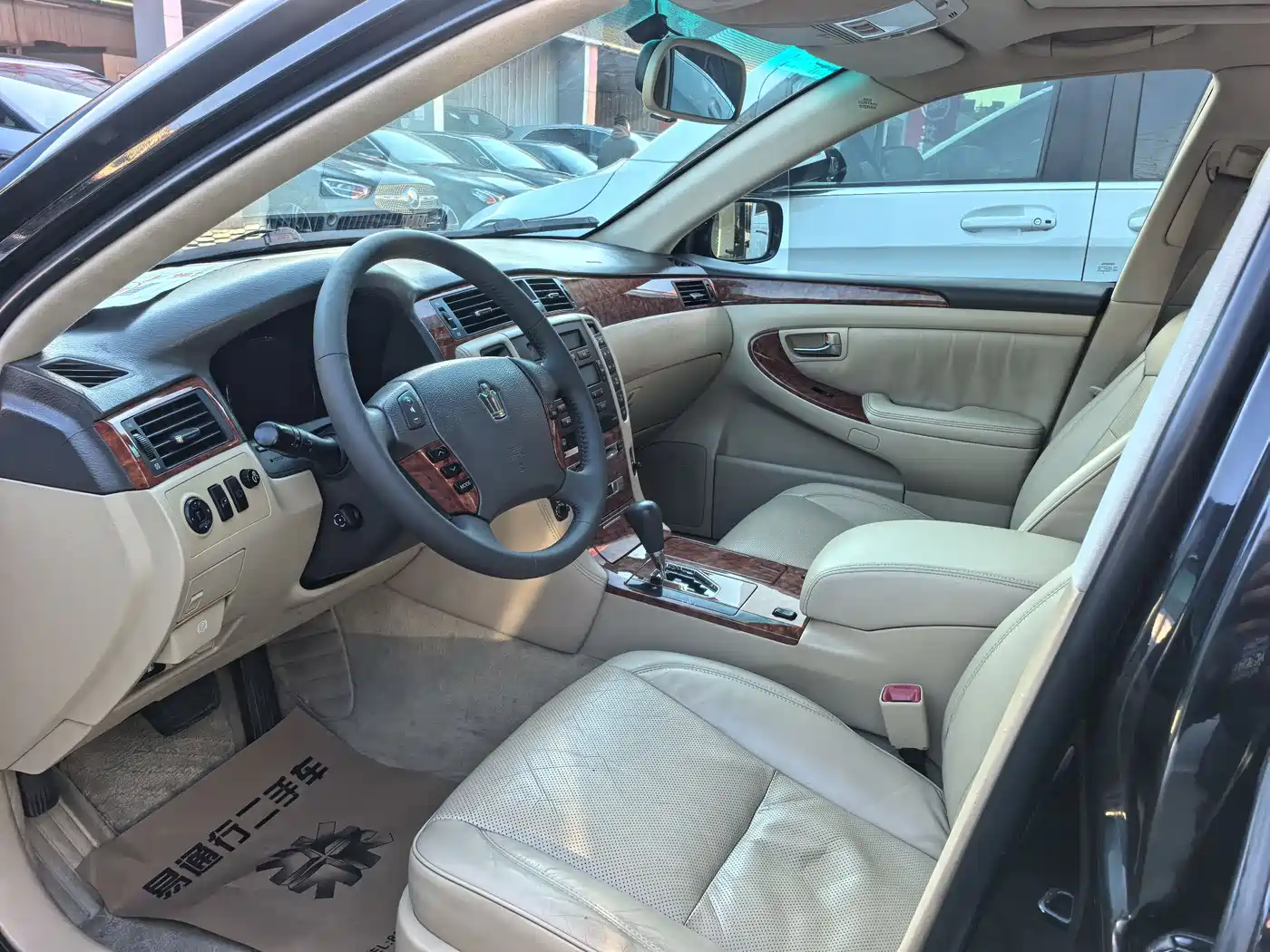 Toyota Crown 2007 2.5L Royal Navigation Edition фото 6