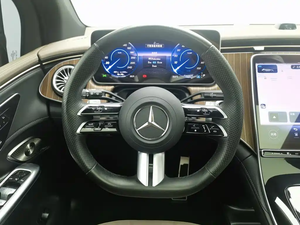 Mercedes-Benz EQE, миниатюра 11
