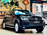 Фото 4 - Volkswagen Touareg