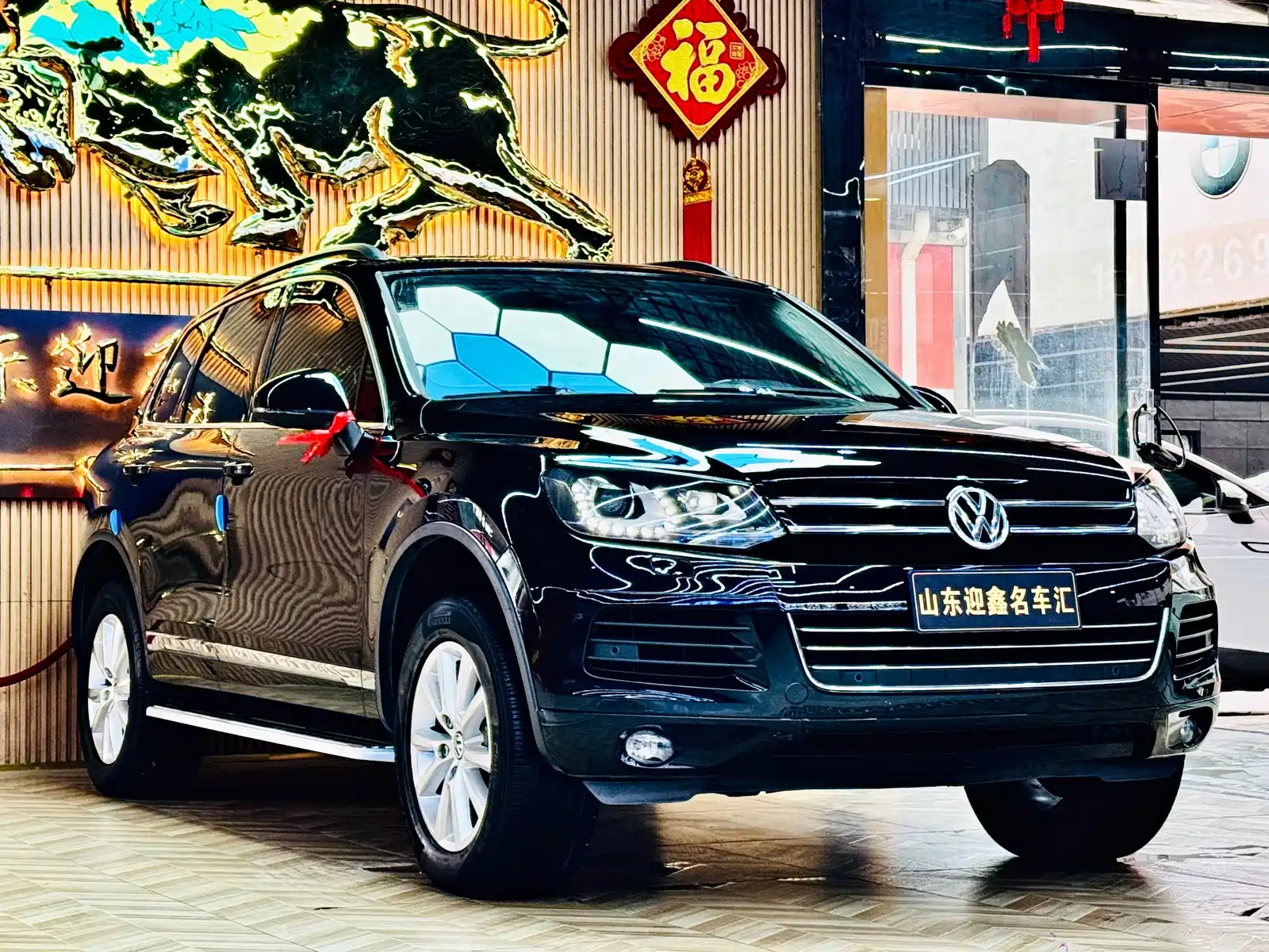 Фото 4 - Volkswagen Touareg