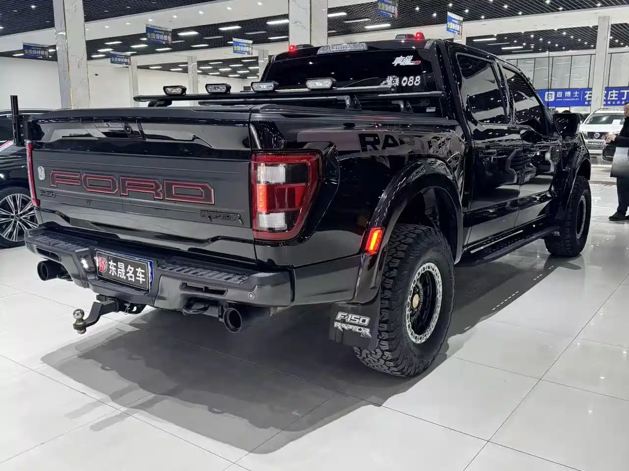 FORD F-150 RAPTOR