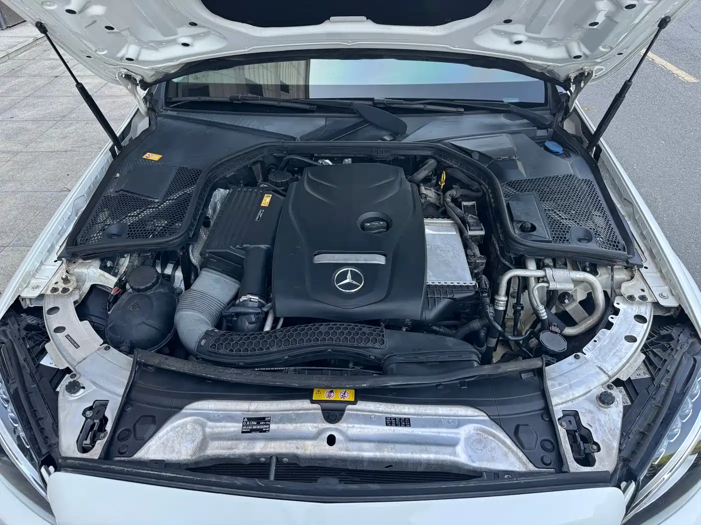 Mercedes-Benz C-Class 2015 Facelift C 200 L фото 16