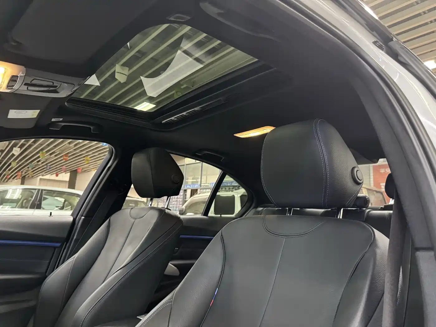 BMW 3 Series 2018 320i M Sport Package фото 20