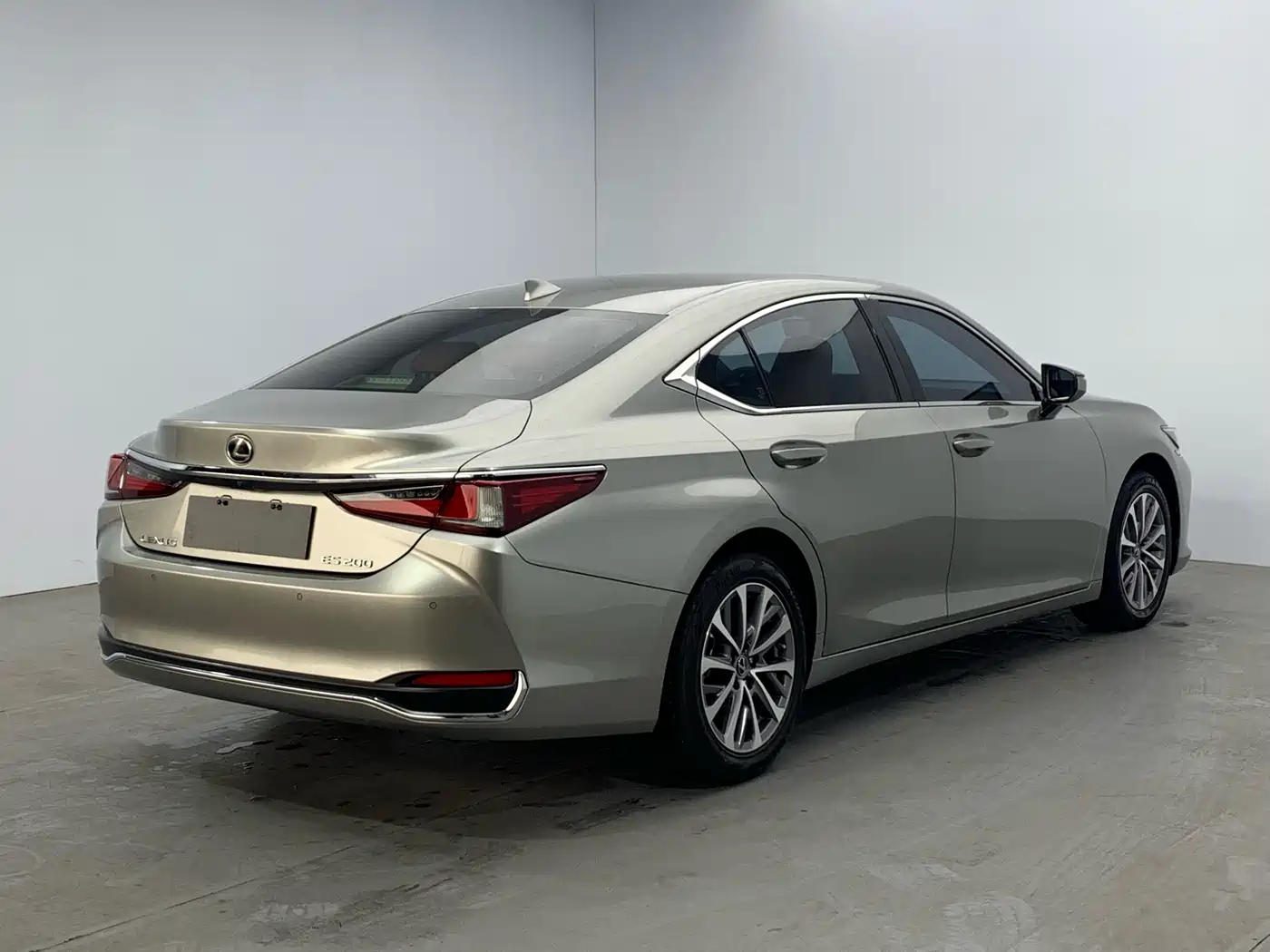 Lexus ES 2022 200 Excellence Edition фото 4