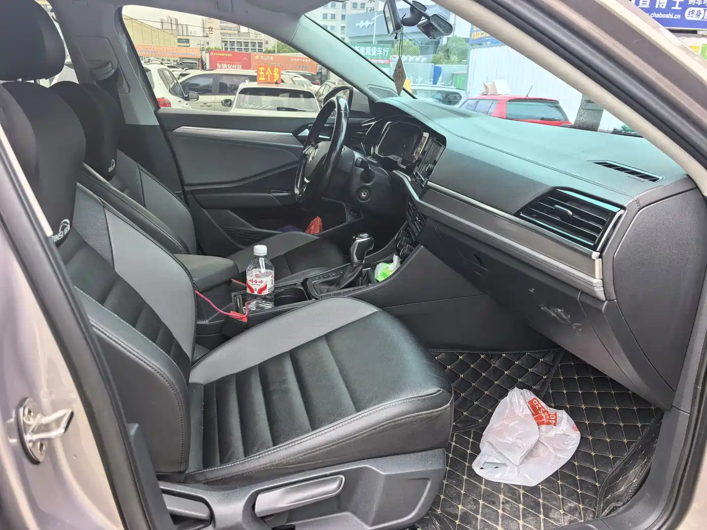 Фото 5 - Volkswagen Sagitar