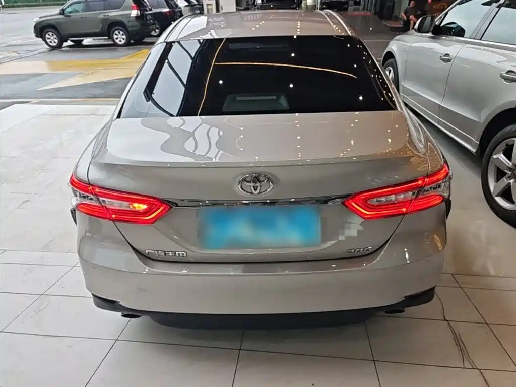 Toyota Camry 2019 Facelift 2.0G Luxury Edition фото 6