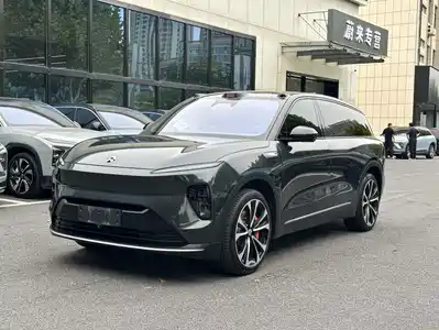 NIO ES8