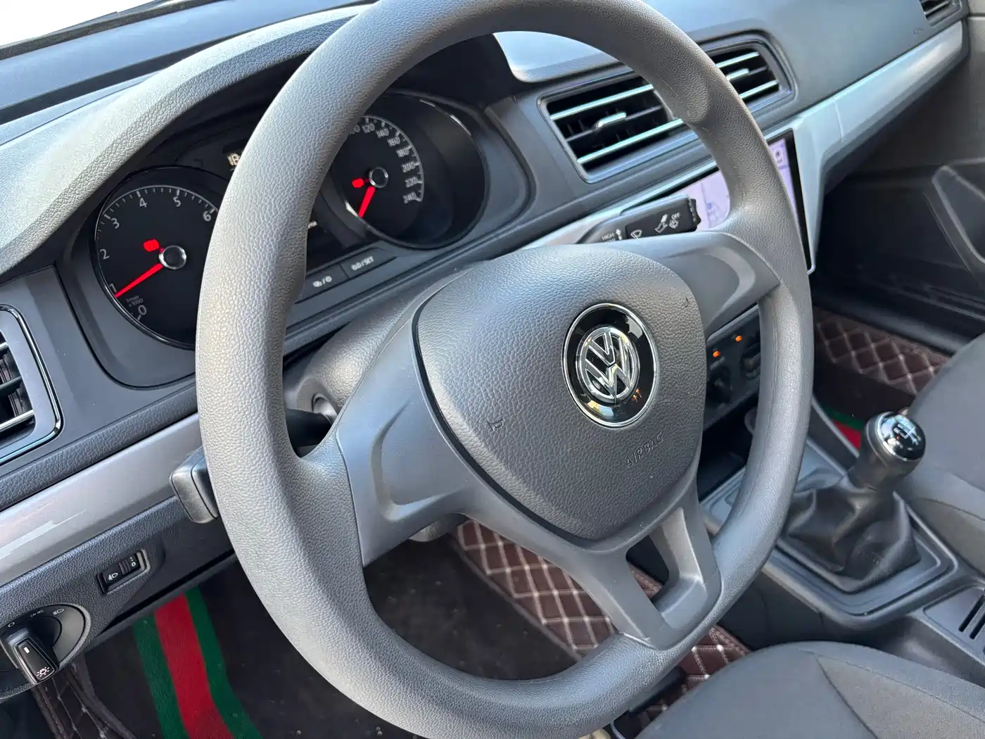 Volkswagen Lavida 2019 Lavida Start 1.5L Manual Trend (China VI) фото 6