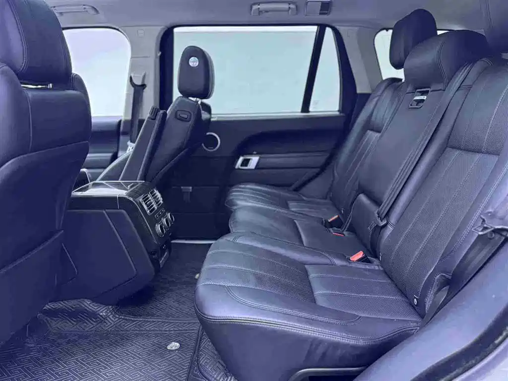 Land Rover Range Rover 2017 3.0 SC V6 Vogue LWB (Long Wheelbase) фото 8