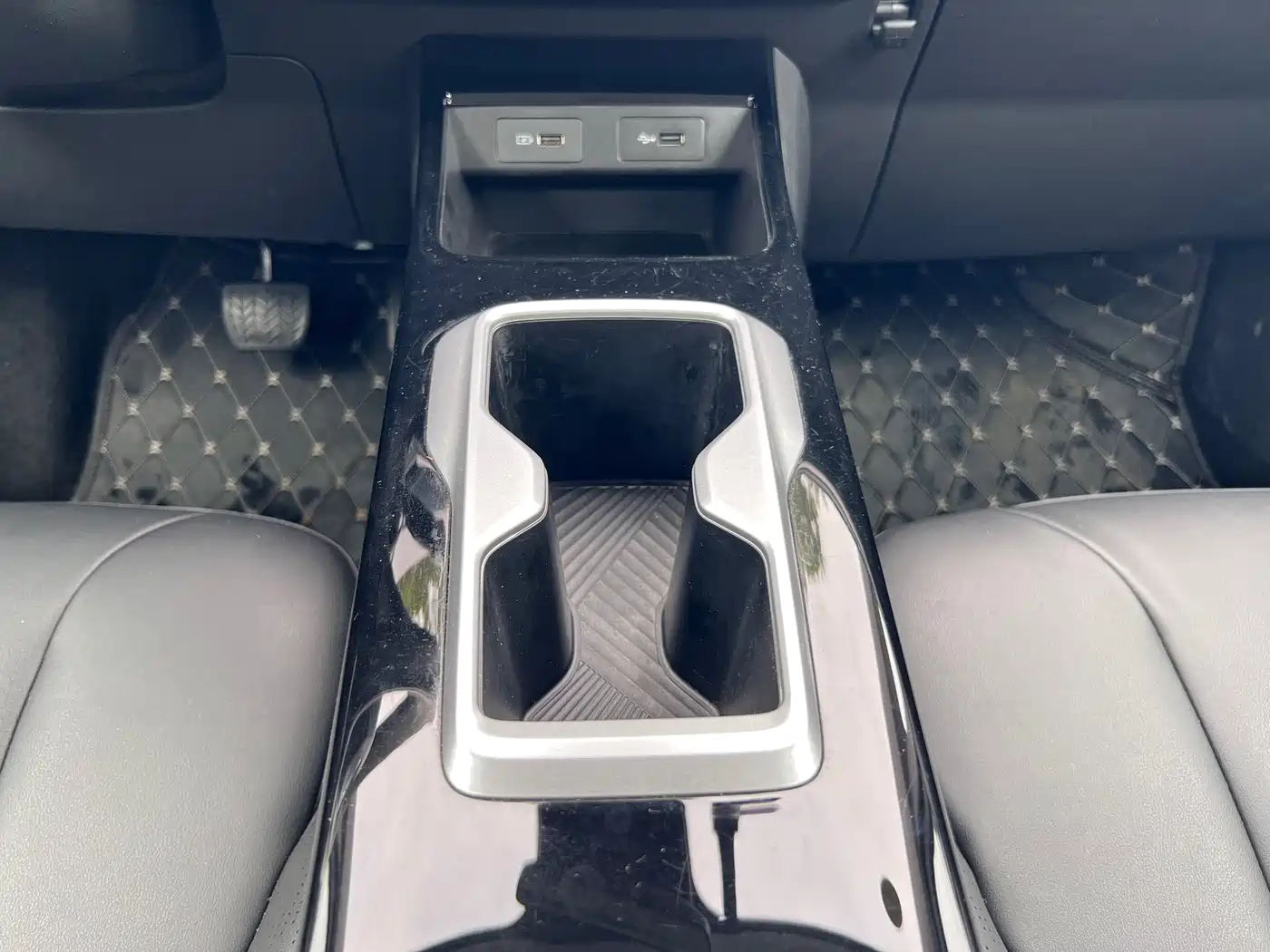 GEELY GEOMETRY E FIREFLY