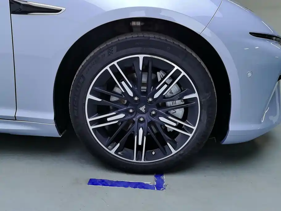 Nezha Auto Nezha S 2024 2024 Facelift Extended Range 1160 AR-HUD