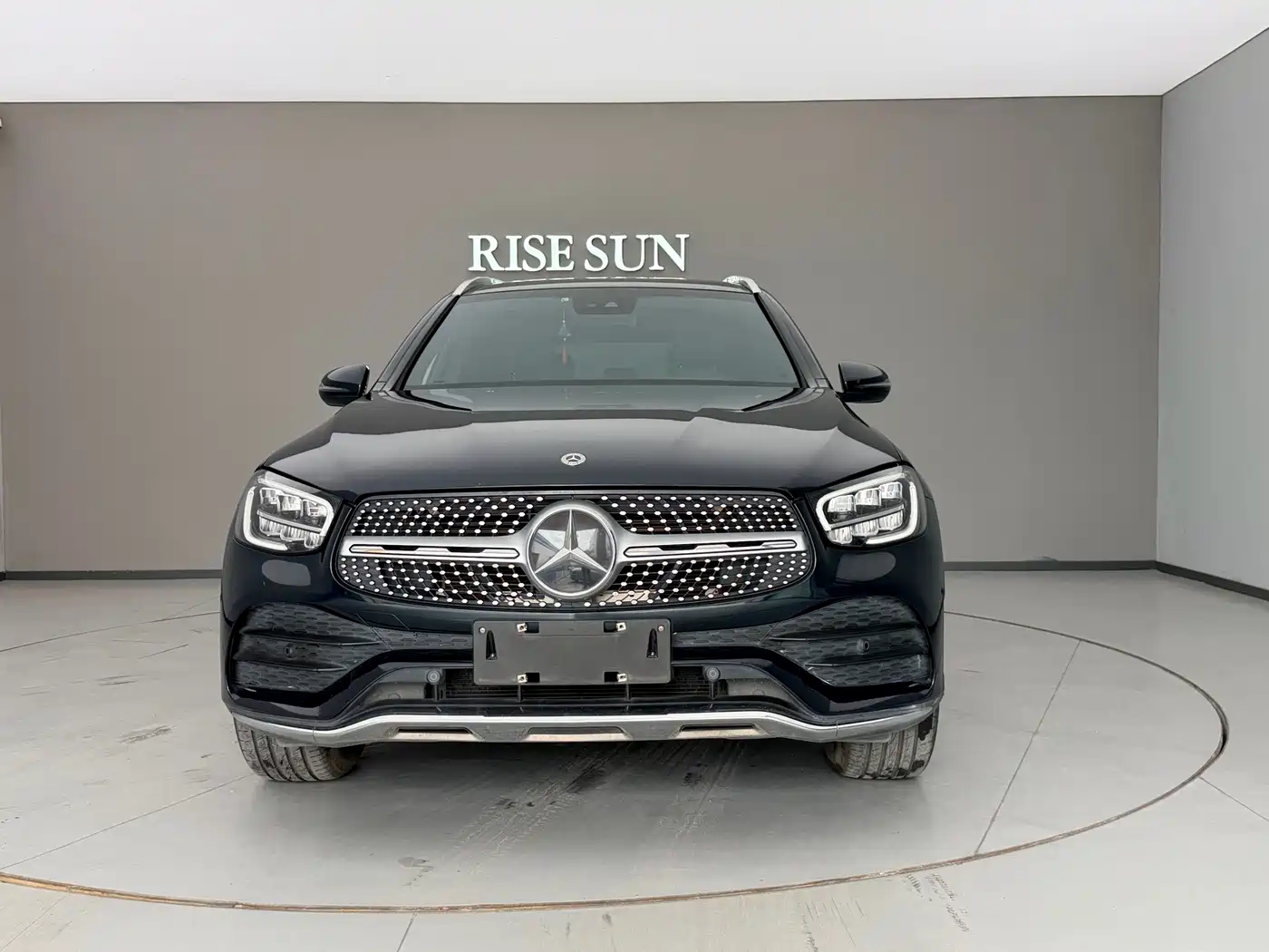 Mercedes-Benz GLC 2022 Model GLC 300 L 4MATIC Dynamic Edition фото 2