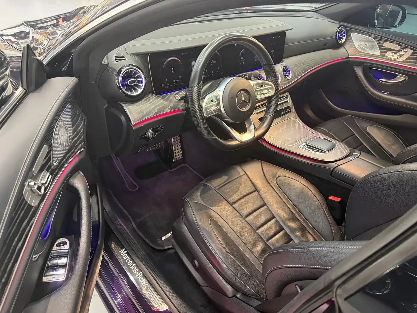 Mercedes-Benz CLS 2021 2021 CLS 300 Luxury