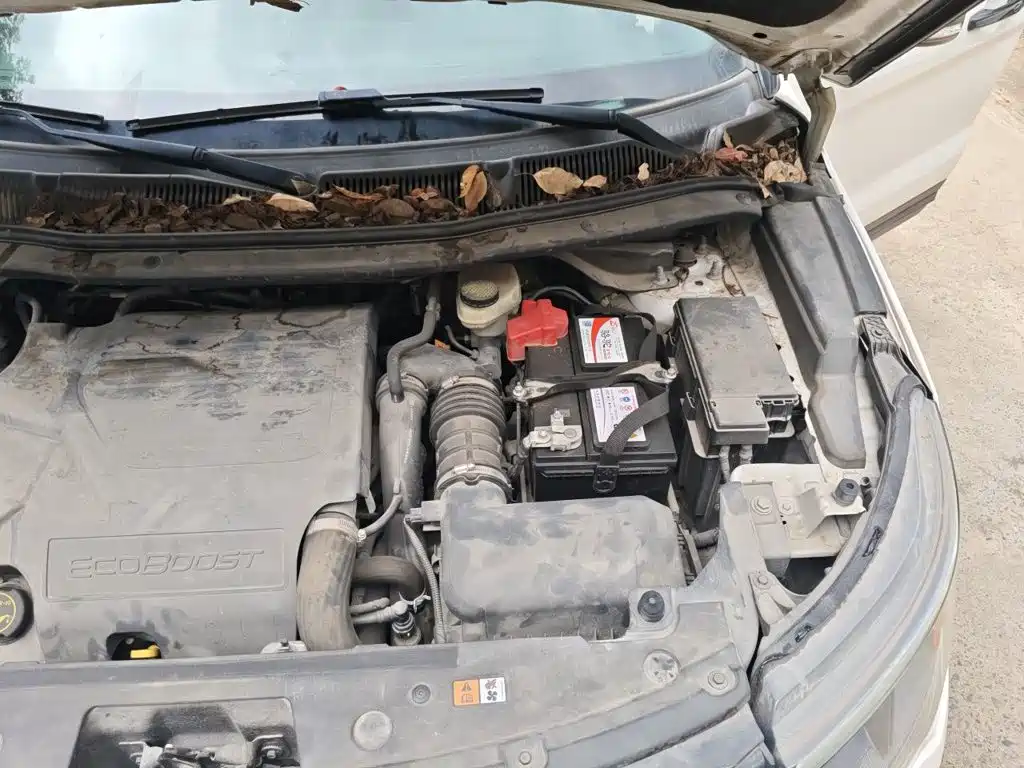 Фото 21 - Ford Explorer (Import)