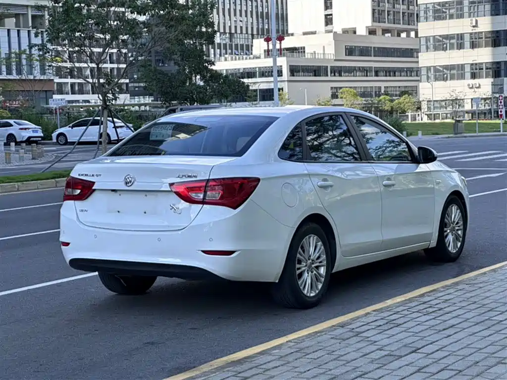 Buick Excelle 2016 15N Automatic Elite фото 21